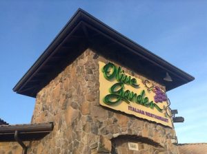 Olive Garden open New Year's Day 2022