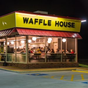 waffle house open on New Year's Day 2022