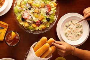 olive garden Open on Christmas day 2021
