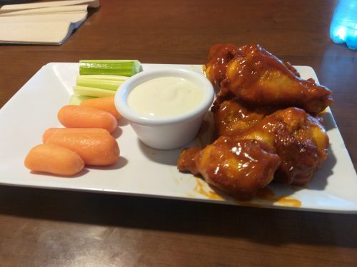Hut En Wings Review, Round Table Wings Carbs