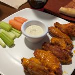 The BFF of Pizza: Pizza Hut Chicken Wings Review