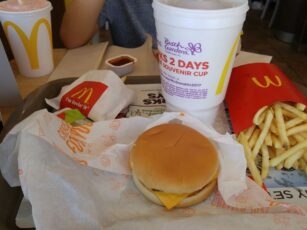 When Does McDonald’s Start Serving Lunch? - Fast Food Menu Prices